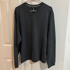 Structure 100% Merino Wool Charcoal Gray V-Neck Sweater Men’s XL Fine Knit